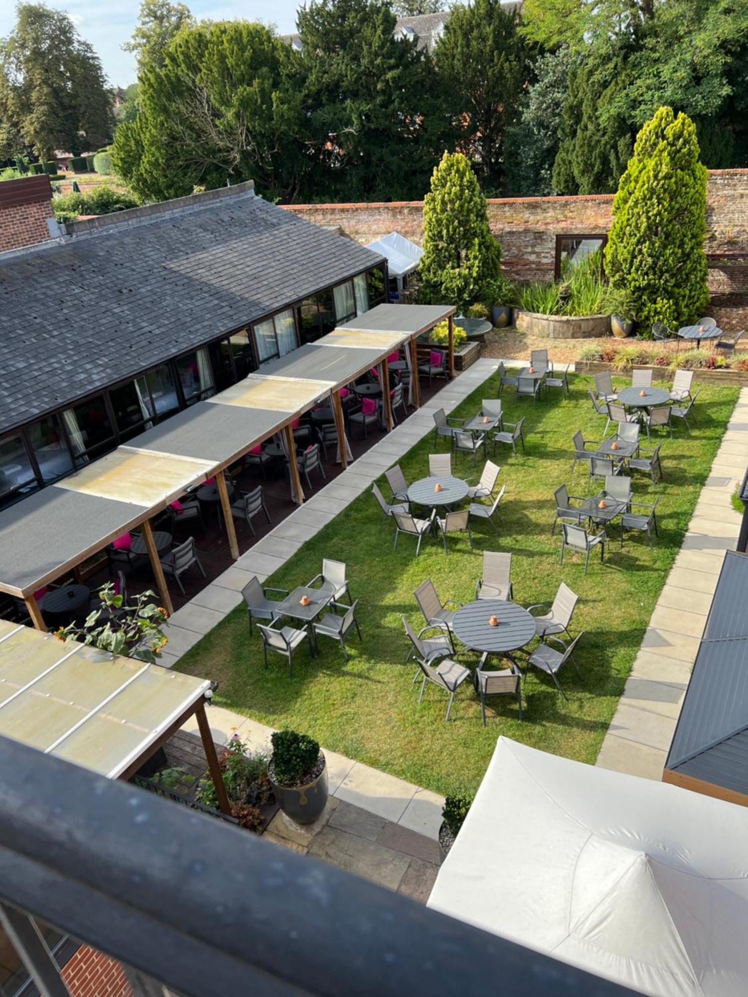 Kings Hotel Newmarket  Exteriör bild